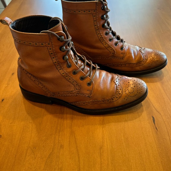 a.testoni Wing Tip Brogue Boots - Picture 12 of 12